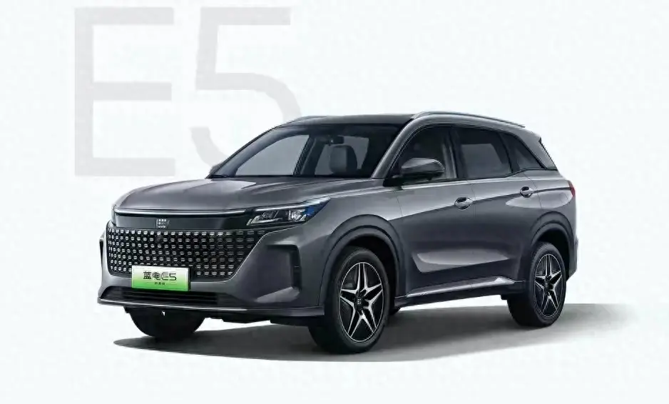 藍(lán)電E5中型SUV正式上市,賣9.98萬,問界還不急?