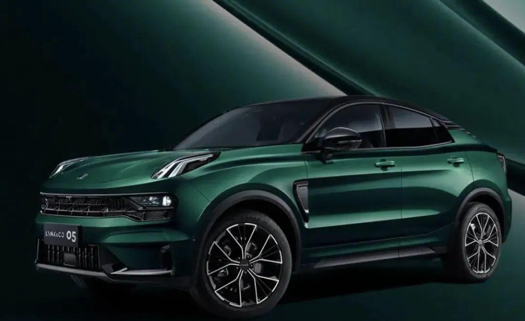 吉利銷量最慘的車型,領(lǐng)克05為啥沒人買?價格貴、空間小,油耗高