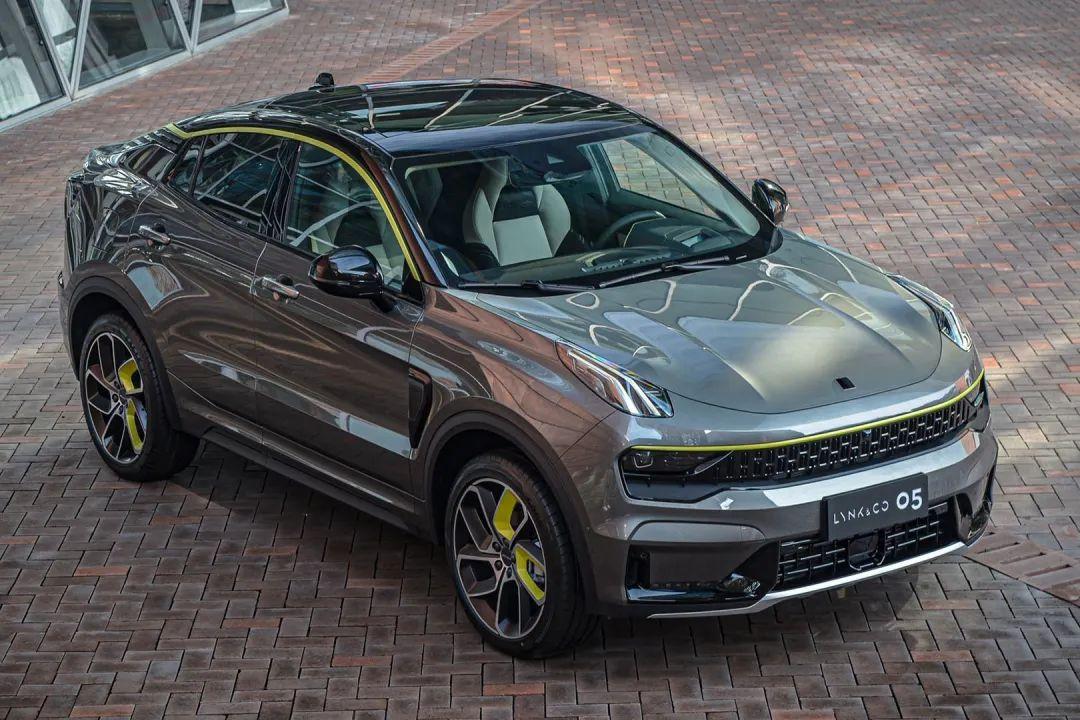 吉利銷量最慘的車型,領(lǐng)克05為啥沒人買?價格貴、空間小,油耗高