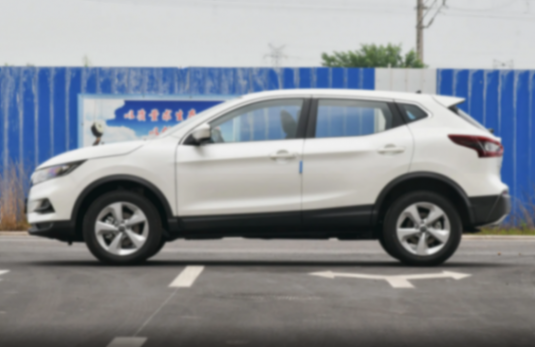 售價9.88萬元,搭載2.0L+CVT動力總成,日產逍客舒適版值得選嗎?