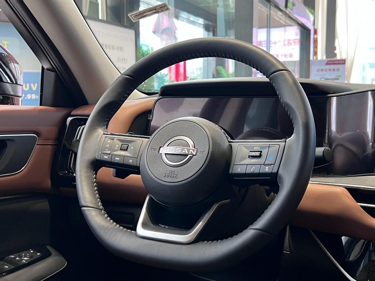 家族旗艦SUV 探店實(shí)拍日產(chǎn)探陸 售價(jià)23.98萬(wàn)起生不逢時(shí)?