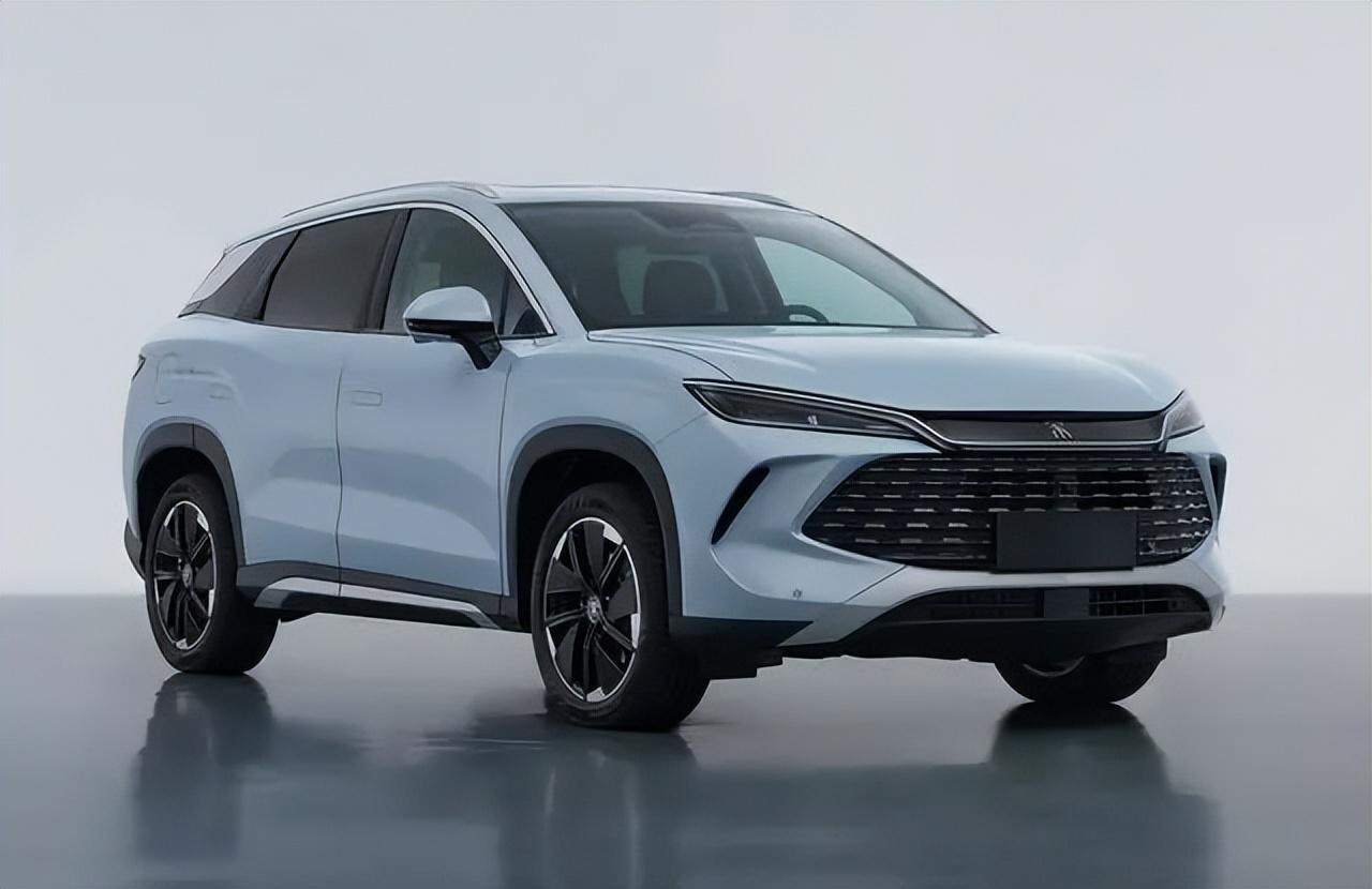最省油SUV?車長近4米8,比亞迪加持,續(xù)航超2000km,就等價格了