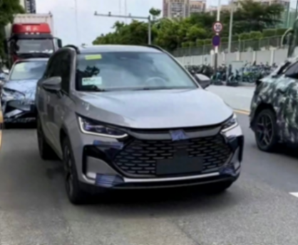 新款比亞迪唐DM-i實車曝光,競爭領克08EM-P,懸架要換五連桿?