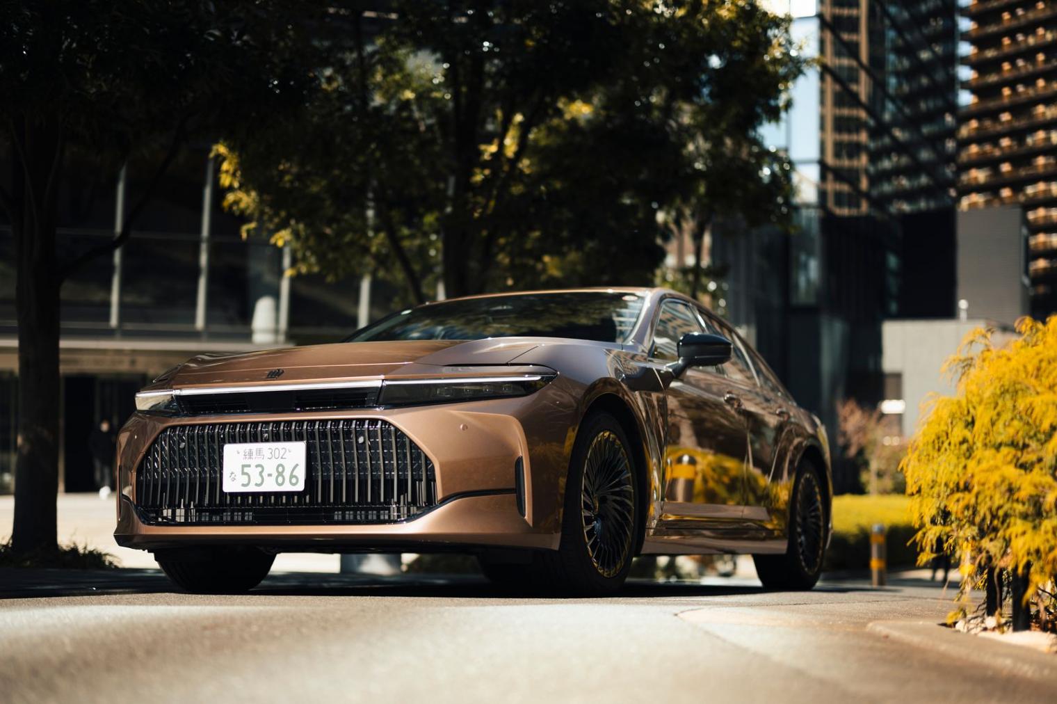 新時(shí)代的新轎車:豐田 Crown 試駕