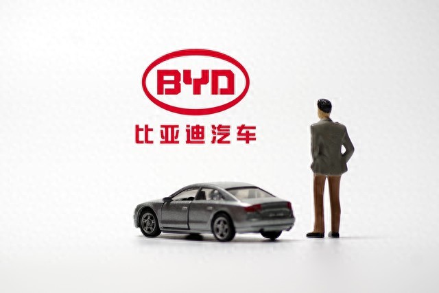 20萬(wàn)預(yù)算買車糾結(jié)?新能源和燃油車Deepseek都幫你選好了