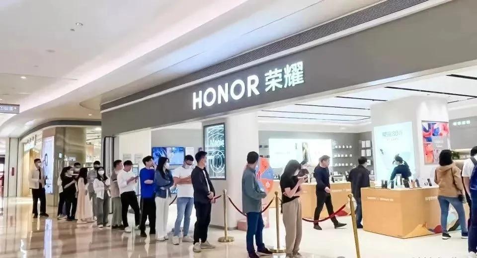 24GB+1TB!榮耀新機官宣:2月26日,新品正式發布!