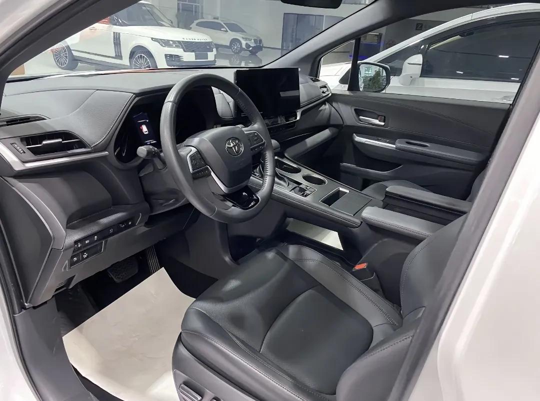 豐田塞納(SIENNA)車型分析及國產(chǎn)MPV對(duì)比