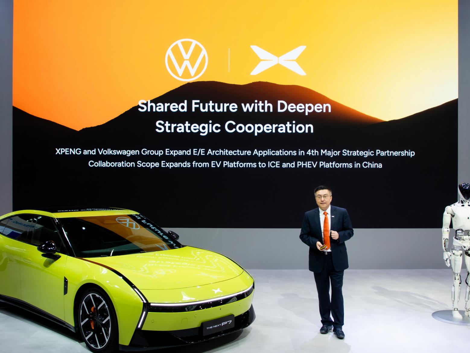 IAA 2025 | 何小鵬：我們不是“賣貨空軍”，而是“扎根陸軍”